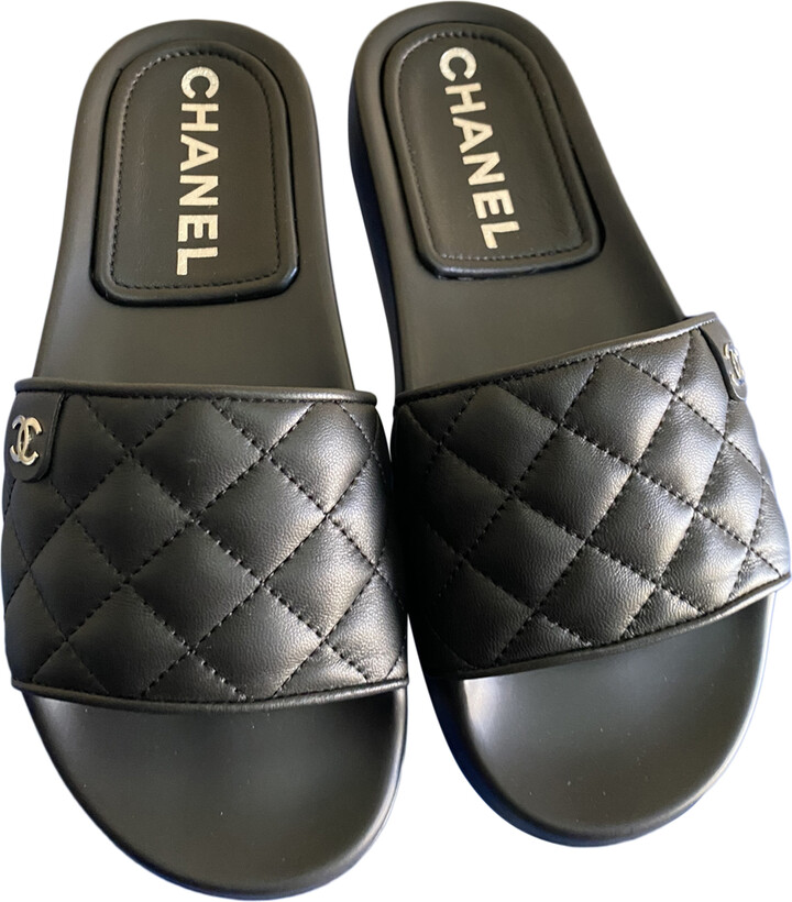 Chanel Dad Sandals Black Quilted Lambskin 41 Fr