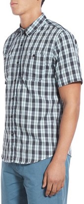 Ezekiel Men's Regular Fit Plaid Short Sleeve Woven Shirt