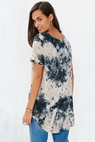 Thumbnail for your product : Urban Outfitters Moon & Sky Moon & Sky Short-Sleeve Cuffed Tunic Top