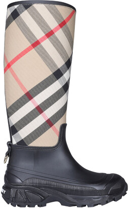 fashion valley burberry