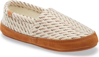 acorn flip flop slippers
