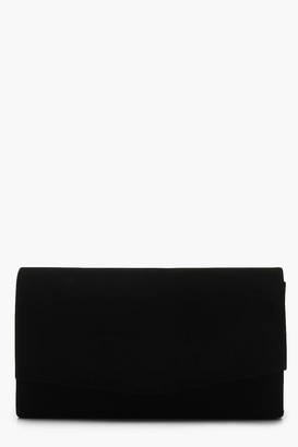 boohoo Structured Suedette Clutch Bag & Chain