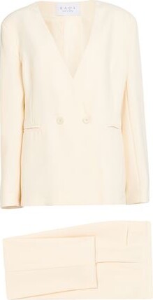 Kaos Woman Suit