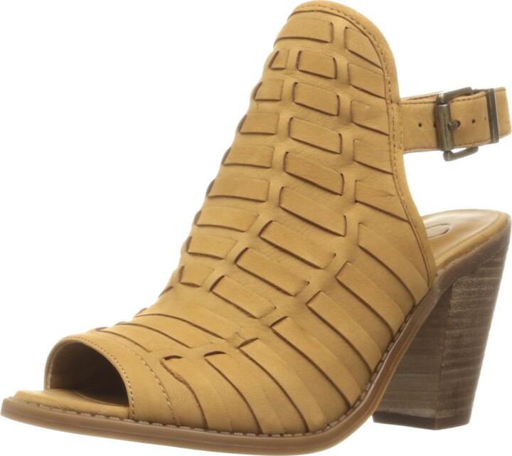 jessica simpson lujane mule