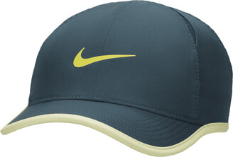 Nike Dri-Fit Featherlight Black/WHITE Hat Cap Strapback 1 Size