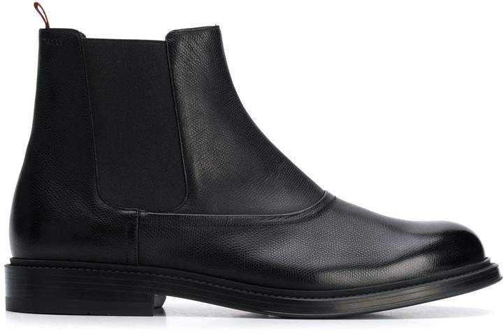 chelsea boots classic