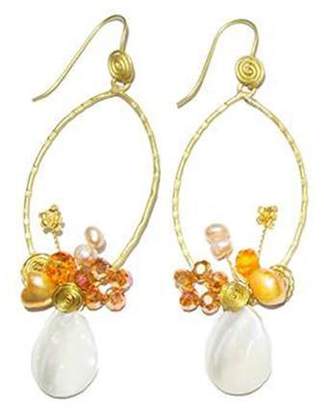 Ananda Handmade Pearl Earring