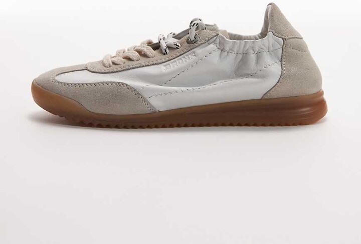 Bronx Cli-oo lace-up gum sole leather sneakers in off