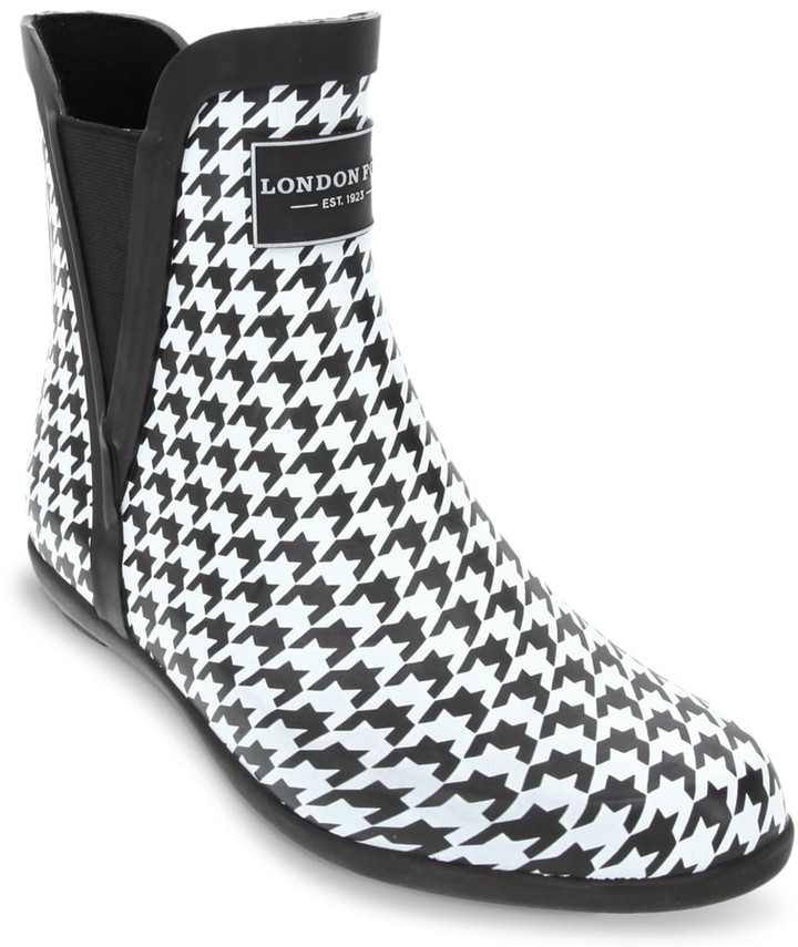 houndstooth boots black white