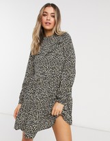 Thumbnail for your product : New Look frill detail smock mini dress in leopard floral