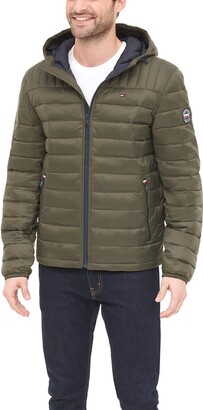 tommy hilfiger men's ultra loft quilted stretch hooded puffer jacket