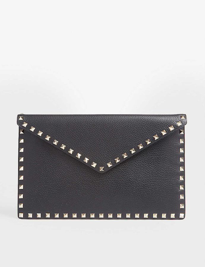 studded clutch