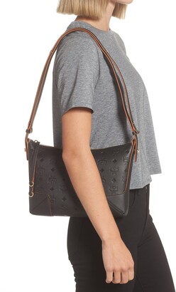 Klara Visetos Medium Shoulder Bag