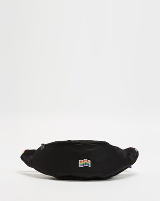 Vans Black Bum Bags - Mini Ward Cross Body Bag - Size One Size at The  Iconic - ShopStyle