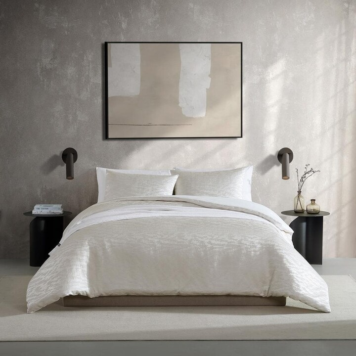 Vera Wang Illusion 3-Piece Off White Polyester King Duvet Cover Set