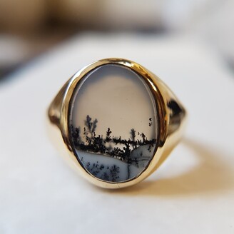 No 13 Snow Agate Vertical Signet Ring Gold