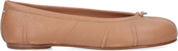 Slip-On Ballerina Flats With Tabi Detail