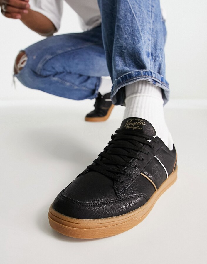 Original Penguin lace up logo sneakers with gum sole in black - ShopStyle  Trainers & Athletic Shoes