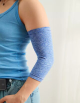 Thumbnail for your product : aerie Spoonie Threads Soft Sleeve