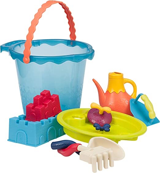 B. Toys – Shore Thing – Large Beach Playset – Large Bucket Set (Sea Blue) with 11 Funky Sand Toys for Kids – Phthalates Free – 18 M+