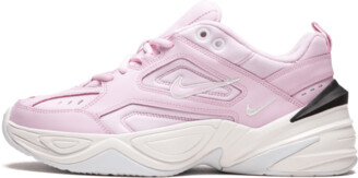 nike chunky sneakers womens