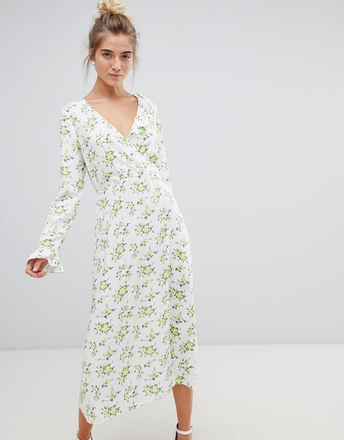 ditsy floral maxi dress