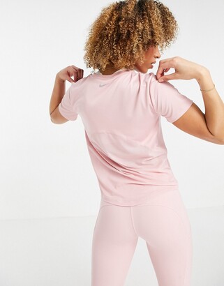 nike pink miler top