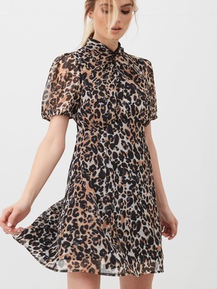 Very Georgette Twist Neck Mini Dress - Leopard