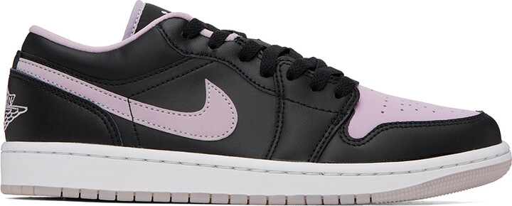 purple nike air jordan