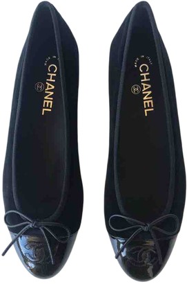 chanel velvet ballet flats