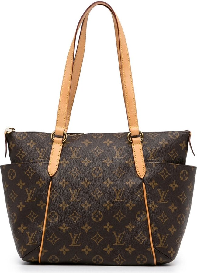 louis vuitton totally pm $875 *AVAILABLE ONLINE AND IN STORE