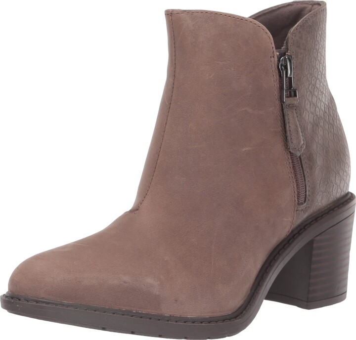 clarks women's cheyn zoe ankle boot