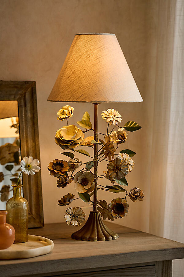 Iron Floral Table Lamp