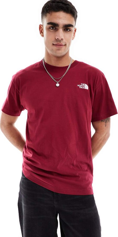 The North Face Evolution box fit t-shirt in burgundy