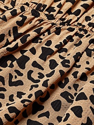 Baum und Pferdgarten It Take a Family Aemiley Leopard Open-Back Dress