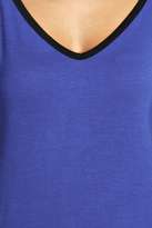 Thumbnail for your product : boohoo Yasmin V Neck Contrast Rib T-Shirt Dress