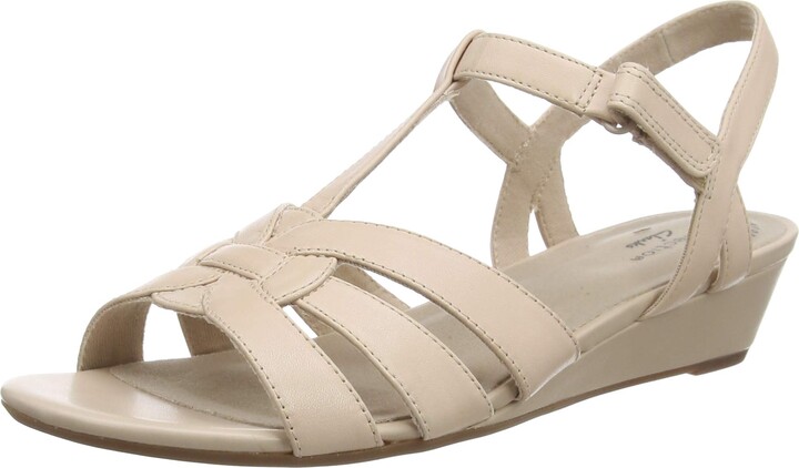 clarks ladies t bar sandals