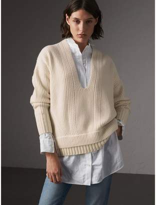 Burberry Cut-out V-neck Wool Cashmere Sweater, White