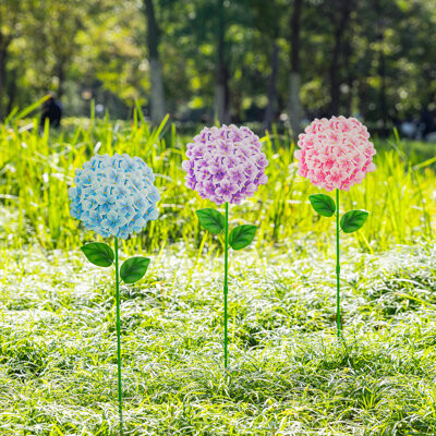 24''H Hydrangea Garden Stake