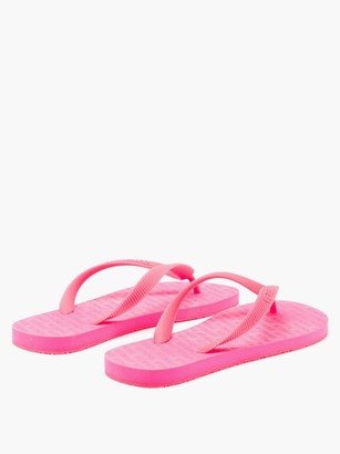 Vetements Logo-embossed Rubber Flip Flops - Pink