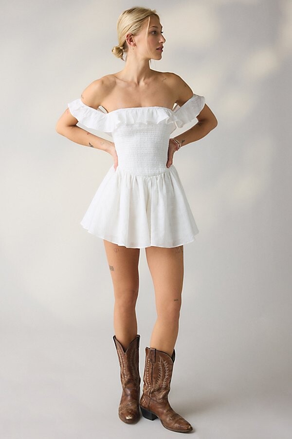 Kimchi & Blue Kimchi Blue Clementine Smocked Ruffle Romper in White