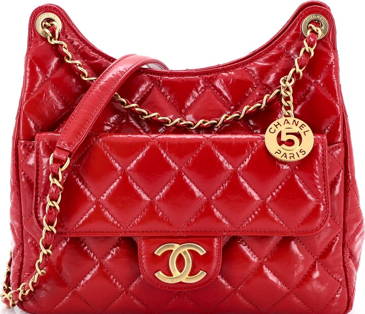 Chanel Wavy CC Hobo Quilted Crumpled Calfskin Medium