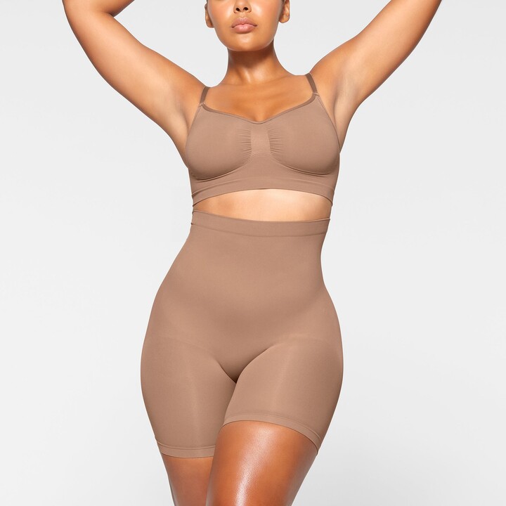 SKIMS Seamless Sculpt Mid Thigh Short | Sienna