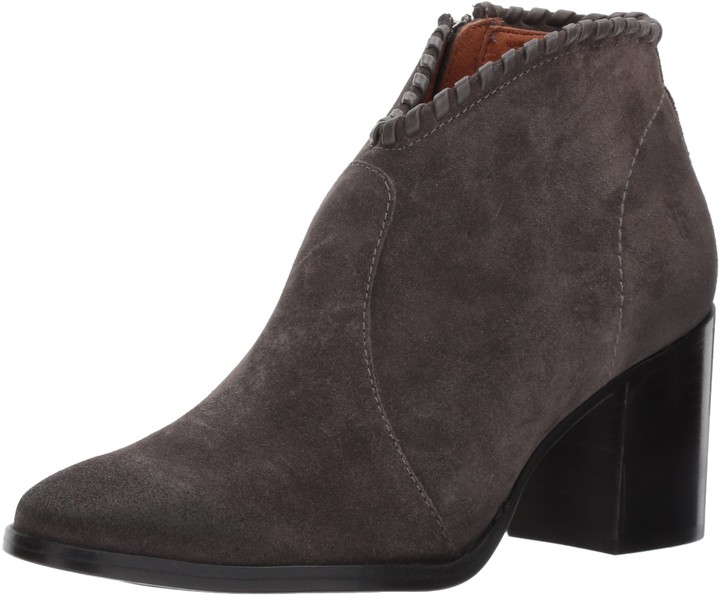 frye nora bootie