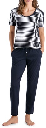 Hanro T-Shirt & Pants Pajama Set