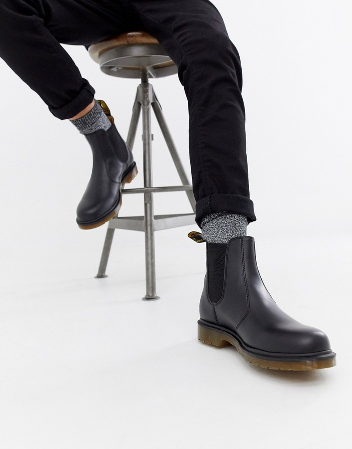 dr martens faux leather 2976 chelsea boots in black smooth