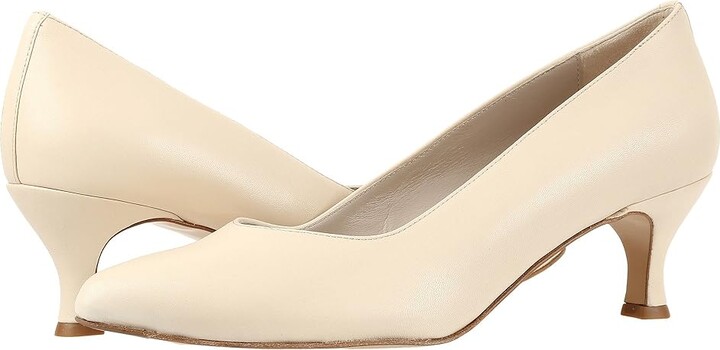 SAS Moxie Women's Shoes Bone : 6 M - Medium (B), Leather