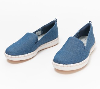 clarks cloudsteppers slip on