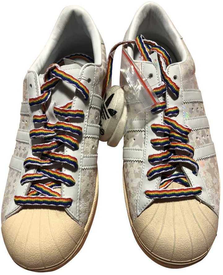 adidas superstar beige suede