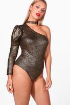 Thumbnail for your product : boohoo Plus Jodie Metallic One Shoulder Bodysuit
